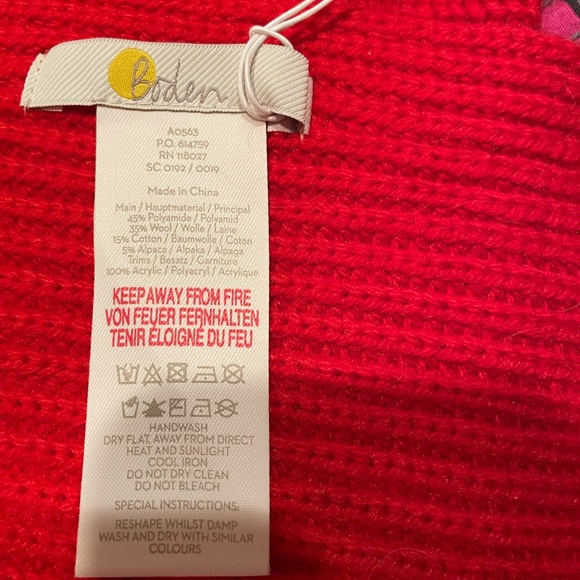 Boden Scarf - Picture 5 of 5